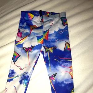 BNWT unique leggings